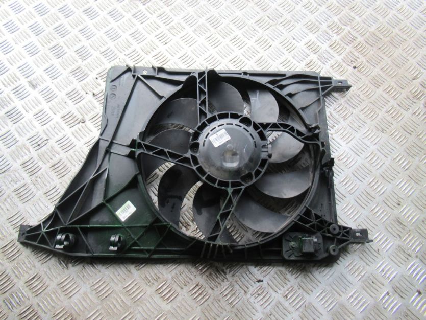 NISSAN QASHQAI J10 LIFT 2012R. 1.6 DCI WENTYLATOR