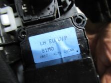 SUZUKI SX4 S-CROSS LIFT PRZEŁĄCZNIK SZYB LEWY 61M0