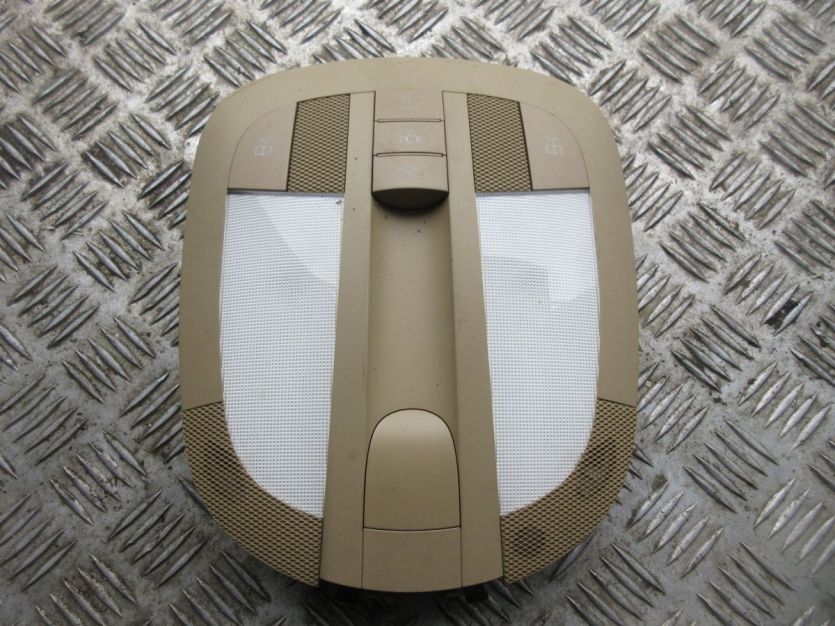 MERCEDES ML W164 LAMPKA OSWIETLENIA KABINY