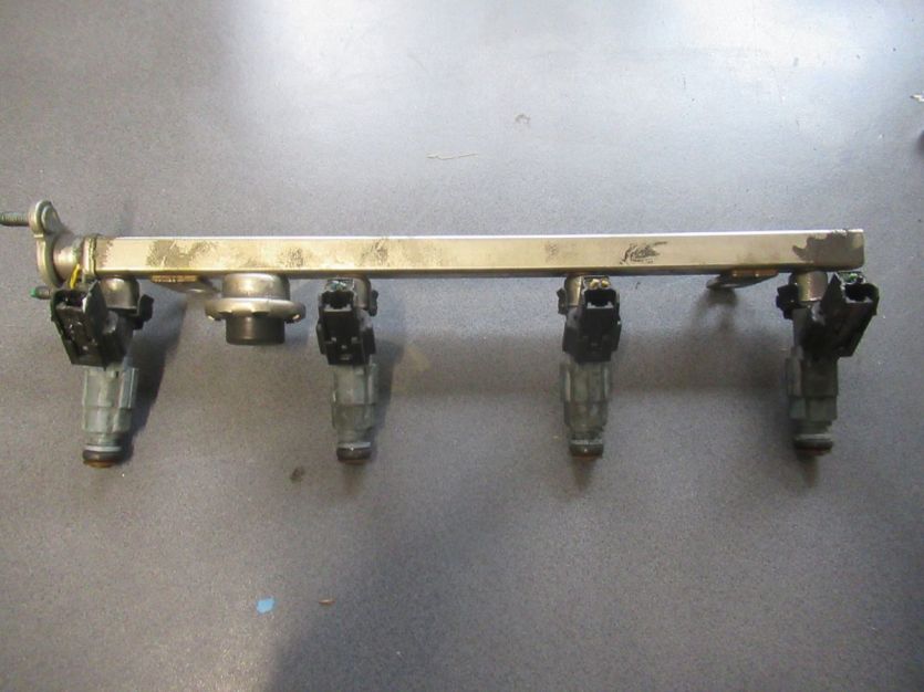 HYUNDAI SONATA HYBRID 2010-2015 2.4 G4KK WTRYSK PALIWA