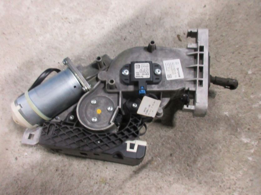 MERCEDES GLK X204 11R. MECHANIZM KLAPY BAGAŻNIKA