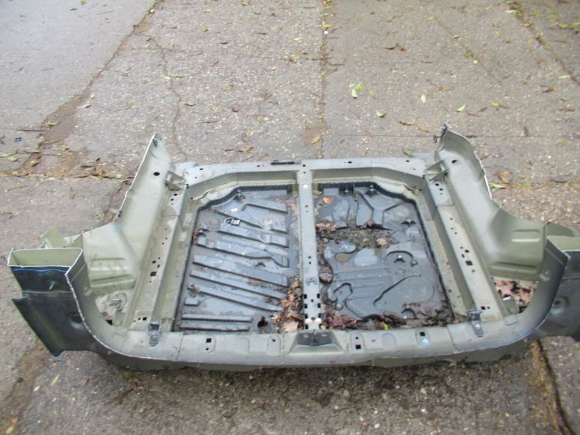 PEUGEOT 5008 II 2018 R. PAS TYŁ