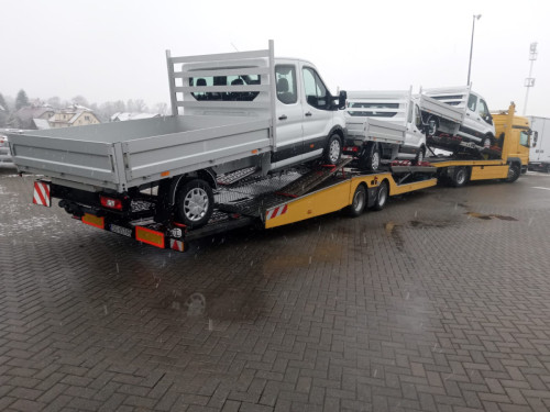TRANSPORT SAMOCHODU AUT Z NIEMIEC DO POLSKI LAWETA