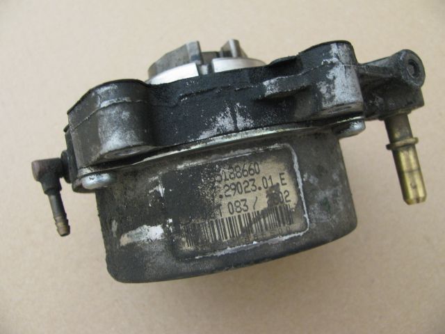 POMPA PODCIŚNIENIA VACUM FIAT OPEL SAAB 1.9-16V 55188660