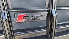 Atrapa chłodnicy GRILL Audi Q7 SQ7 4M LIFT 19- 4M0853651AK AL AS AM OE NOWA