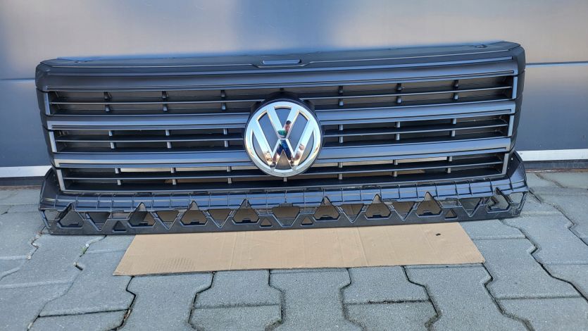 Atrapa chodnicy GRILL PRZÓD VW Volkswagen Crafter II 7C0 2016- 7C0853653L