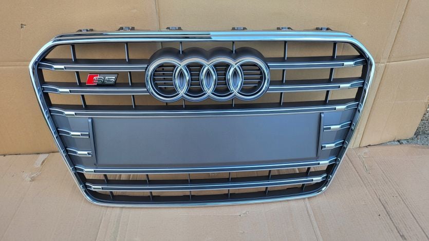 Atrapa chłodnicy GRILL Audi S5 8T LIFT 11-16 OE 8T0853651M ORYG. NOWA !!!