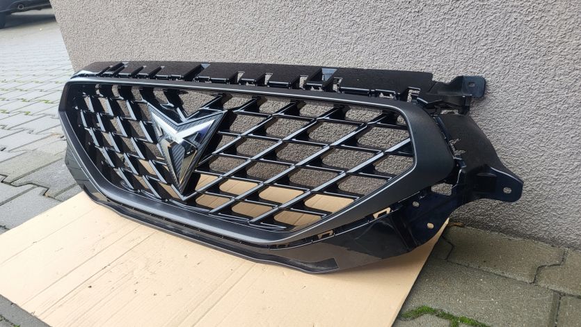 Atrapa chłodnicy GRILL PRZÓD Cupra Formentor CARBON LOGO OE Seat 5FF853651E