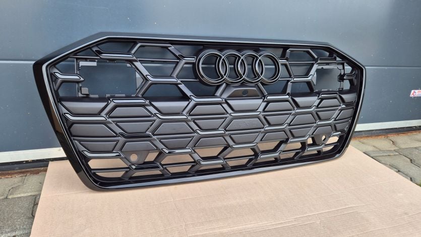 Atrapa chłodnicy GRILL Audi A6 C8 4K LIFT OE 4K0853651T BLACK ORYG. NOWY !!