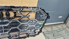 Atrapa chłodnicy GRILL Audi A7 C8 4K LIFT S-LINE OE 4K8853651N ORYG. NOWA !