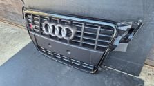 Atrapa chłodnicy GRILL Audi S4 B8 8K0 08-11 OE 8K0853651B BLACK ORYG. NOWA!