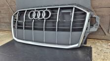 Atrapa chłodnicy GRILL Audi Q7 4M LIFT 19- OE 4M0853651AJ AH AG AF OE NOWA!