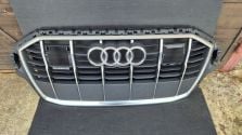 Atrapa chłodnicy GRILL Audi Q7 4M LIFT 19- OE 4M0853651AJ AH AG AF OE NOWA!