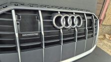 Atrapa chłodnicy GRILL Audi Q7 4M LIFT 19- OE 4M0853651AJ AH AG AF OE NOWA!