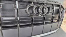 Atrapa chłodnicy GRILL Audi Q7 4M LIFT 19- OE 4M0853651AJ AH AG AF OE NOWA!