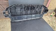 Atrapa chłodnicy GRILL Audi Q7 4M LIFT 19- OE 4M0853651AJ AH AG AF OE NOWA!