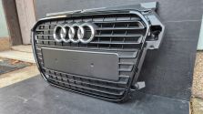 Atrapa chłodnicy GRILL Audi A1 8X0 10-14 OE 8X0853651 BLACK ORYG. NOWA !!!