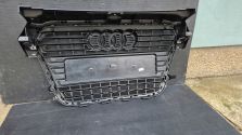 Atrapa chłodnicy GRILL Audi A1 8X0 10-14 OE 8X0853651 BLACK ORYG. NOWA !!!