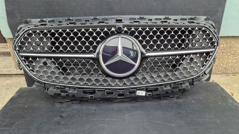 Atrapa chłodnicy GRILL MERCEDES E-Klasa W214 22- A2148804501 LED AMG Kamera