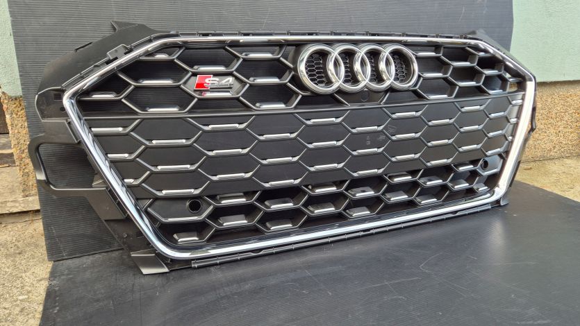 Atrapa chłodnicy GRILL Audi S4 B9 8W0 LIFT 19- CHROM OE 8W0853651DK DM NOWY