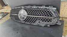 Atrapa chłodnicy GRILL Mercedes CLA W118 C118 LIFT AMG OE A1188883800 NOWY!