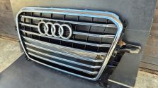 Atrapa chłodnicy GRILL Audi SQ5 Q5 S-LINE 8R LIFT 12-16 OE 8R0853651AN NOWA