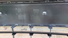 Atrapa chłodnicy GRILL Audi A4 B9 8W0 8W 15-19 CHROM OE 8W0853651AB NOWA !!