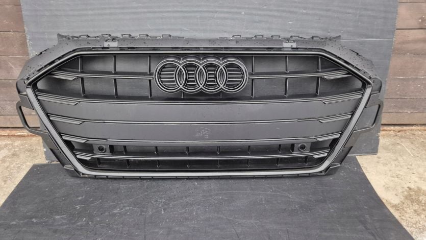 Atrapa chłodnicy GRILL Audi A4 B9 8W LIFT 19- OE 8W0853651DF DH BLACK NOWY!