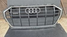 Atrapa chłodnicy GRILL Audi Q5 80A FY 20-23 OE 80A853651 Stan BDB! ORYGINAŁ