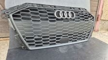 Atrapa chłodnicy GRILL Audi A3 8Y 2020- S-LINE OE 8Y0853651 Stan BDB ORYG !