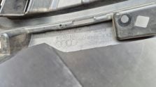 Atrapa chłodnicy GRILL Audi A3 8Y 2020- S-LINE OE 8Y0853651 Stan BDB ORYG !