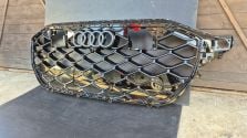 Atrapa chłodnicy GRILL Audi RSQ8 SQ8 Q8 LIFT 24- OE 4M8853651CB CC NOWY !!!