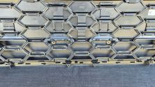 Atrapa chłodnicy GRILL Audi S5 A5 F5 8W6 LIFT 19- MAT + CHROMY ORYG. NOWA