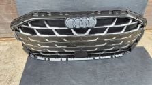 Atrapa chłodnicy GRILL Audi A3 8Y LIFT 24- S-LINE OE 8Y0853651AF BLACKCHROM
