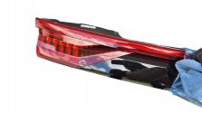 Blenda klapy Lampa TYŁ Audi Q8 SQ8 4M8 USA OE 4M8945095Q HIGH Animacja NOWA