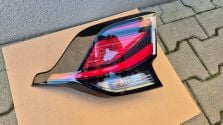Lampa tylna LED LEWY TYŁ Kia Sportage V 5 2021- OE 92401-R2000 EUROPA ORYG.