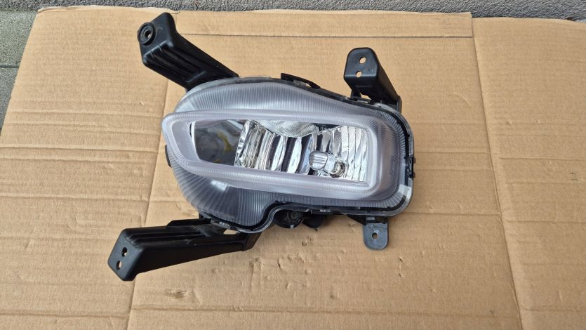 Halogen Lampa przeciwmgielna LEWY Kia Ceed III 18- OE 92201-J7000 !