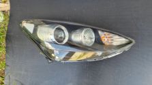 Lampa Reflektor PRAWY PRZÓD Kia Sportage IV 2015- OE 92102-F1000 ŁADNA ORYG