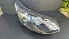 Lampa Reflektor PRAWY PRZÓD Kia Sportage IV 2015- OE 92102-F1000 ŁADNA ORYG