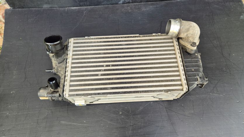 Intercooler Chłodnica powietrza Kia Sportage V NQ5 Tucson IV OE 28270-2M800