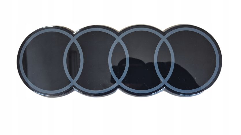 Emblemat Znaczek Logo AUDI Atrapy GRILLA Q8 E-Tron CZARNY OE 4KE853605B ASO