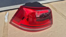 Lampa Tylna LEWA TYŁ Volkswagen Golf VII 7 *R* Kombi OE 5G9945095D ORYGINAŁ