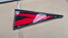 Lampa tyln LED LEWY TYŁ w Klapę Kia Sportage V 5 21- OE 92403-R2000 EU ORYG