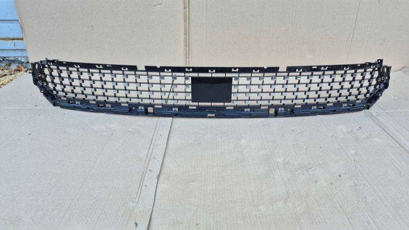 Kratka Zaślepka Zderzaka PRZÓD Hyundai Kona II EV 23- N-LINE OE 86531-HF100