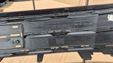 Atrapa chłodnicy GRILL Audi A5 F5 8W6 2015-2019 S-LINE ORYGINAŁ NOWA !!
