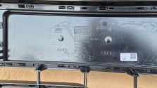 Atrapa chłodnicy GRILL Audi S3 8V LIFT 16-20 RADAR OE 8V3853651AE NOWY !!!