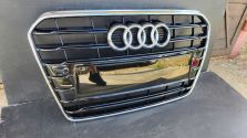 Atrapa chłodnicy GRILL Audi A5 8T0 LIFT 11-16 PDC OE 8T0853651H G ORYG NOWY