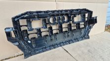 Atrapa chłodnicy GRILL Audi Q7 II 4M0 LIFT 23- S-LINE OE 4M0853651BE CHROM